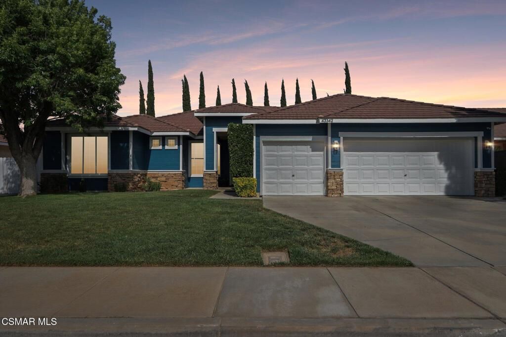 Property Photo:  43342 Windrose Lane  CA 93536 