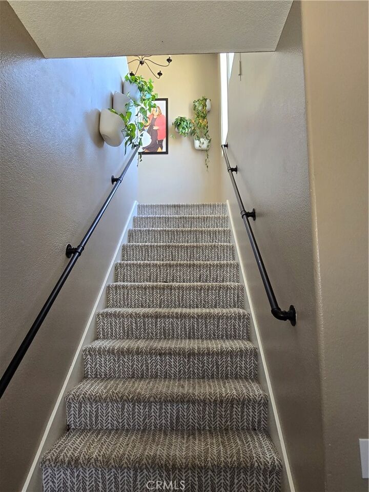 Property Photo: 6631 Laurelton Lane 204 CA 91709