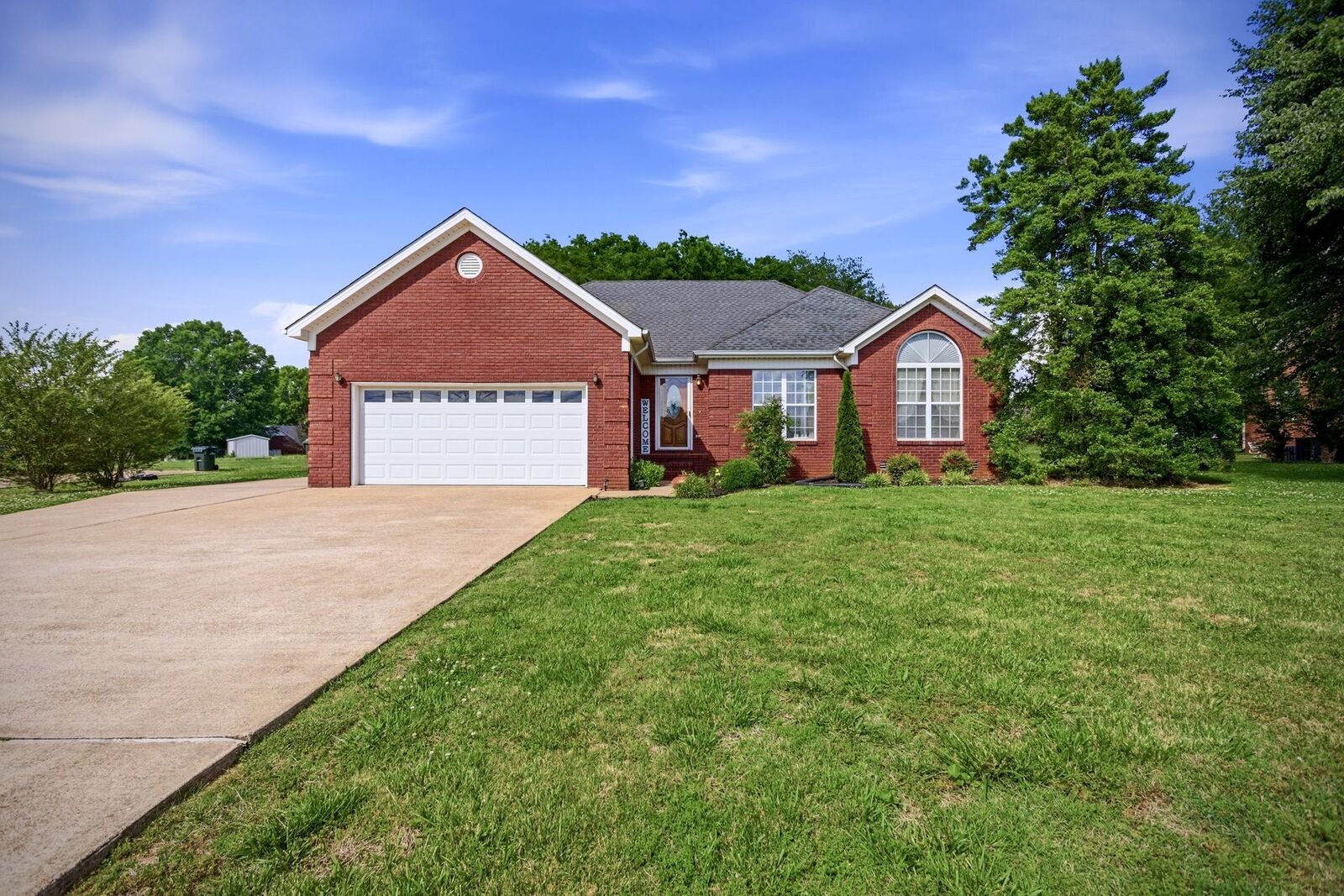 Property Photo: 1130 Austin Cir TN 38464