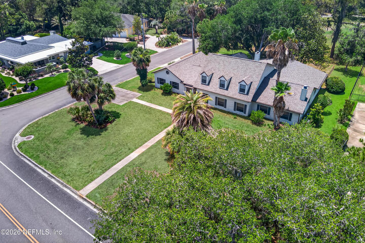 Property Photo:  6726 SW 35th Way  FL 32608 