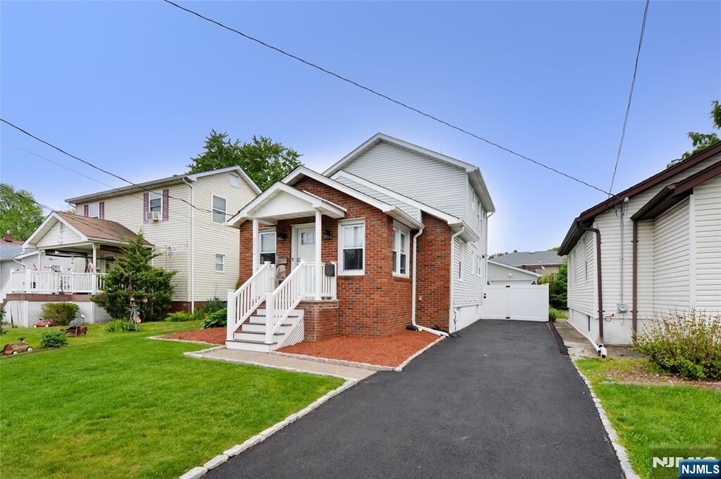Property Photo:  25-14 Berdan Avenue  NJ 07410 