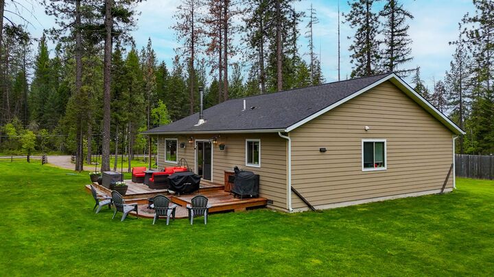 Property Photo:  33540 Timberlane Road  MT 59864 