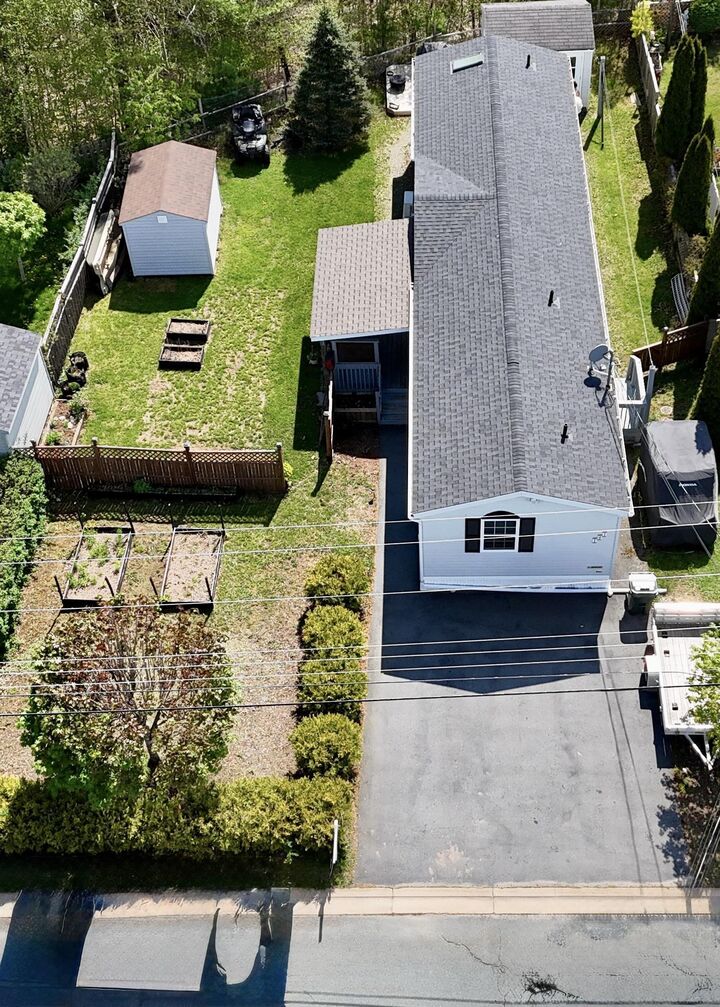 Property Photo: 141 Haven Drive NS B4V 4E4