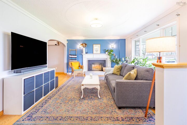 Property Photo: 1242 George Street NS B1P 1N2