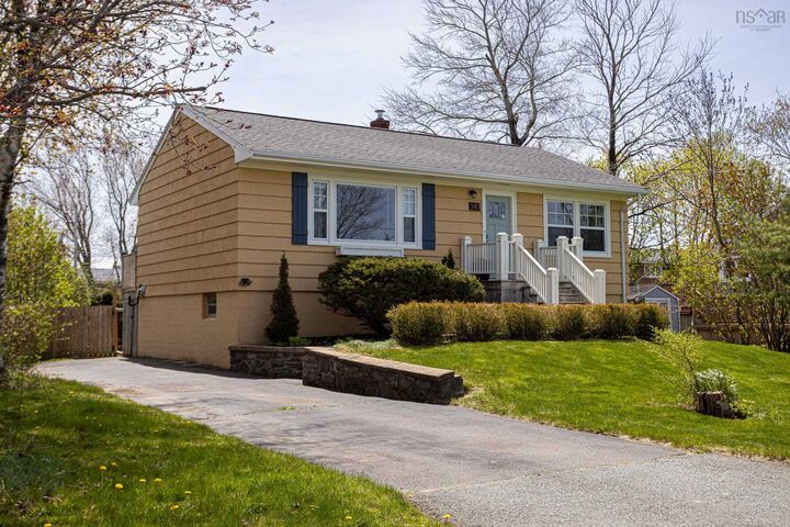 Property Photo:  142 Frederick Avenue  NS B3N 2L3 