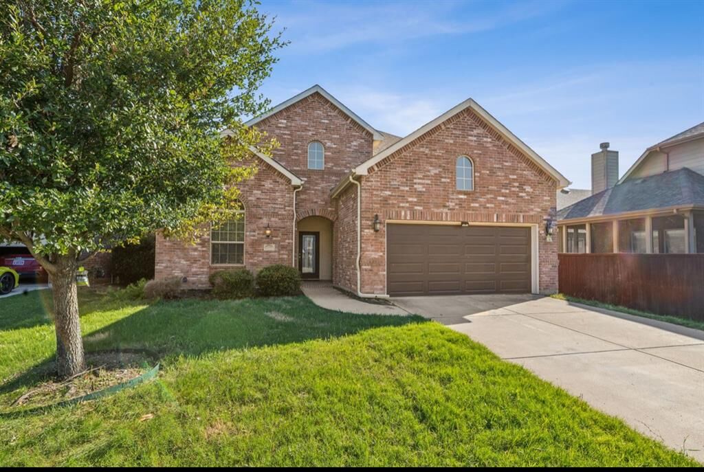 Property Photo:  1608 Rosson Road  TX 75068 