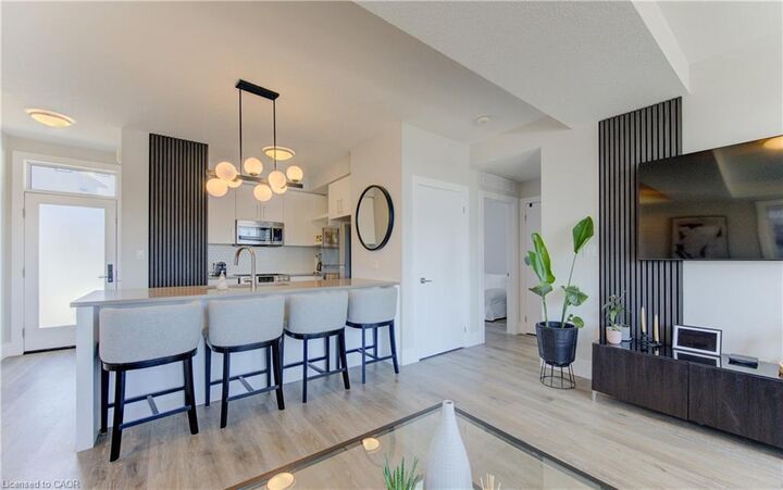Property Photo: 54 Bridge Street W 23 ON N2K 0G4