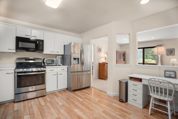 Property Photo:  770 Salisbury St J558  MA 01609 