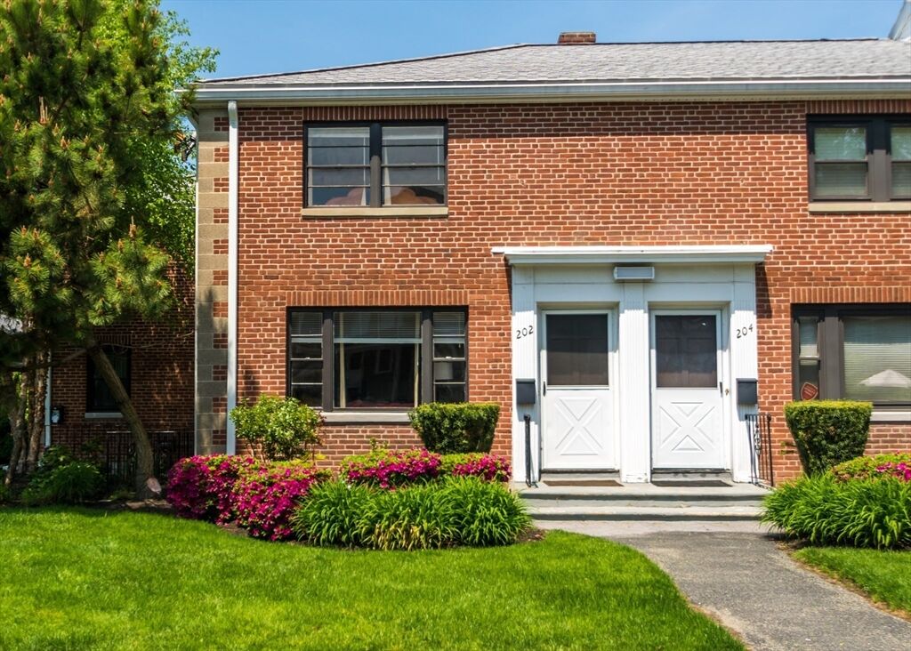 Property Photo: 200-202 Church Street 200-202 MA 02452