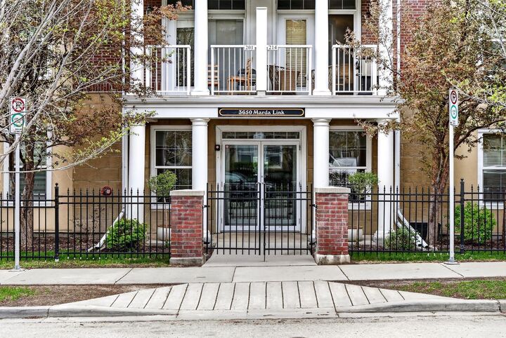 Property Photo:  3650 Marda Link SW 314  AB T2T 6G9 