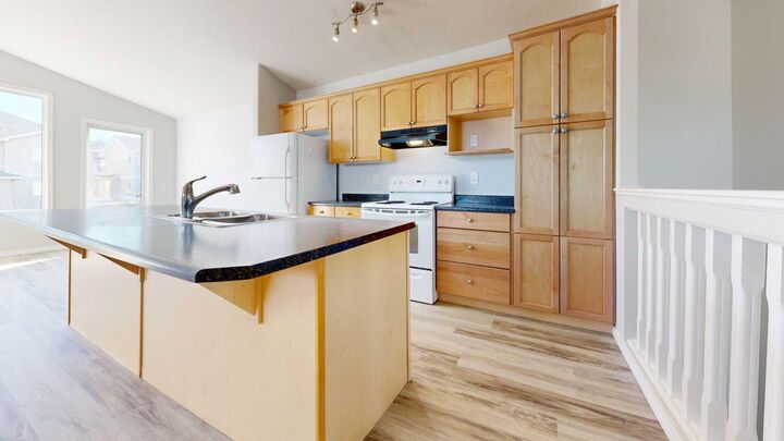 Property Photo:  10317 Landing Drive  AB T8X 0B5 