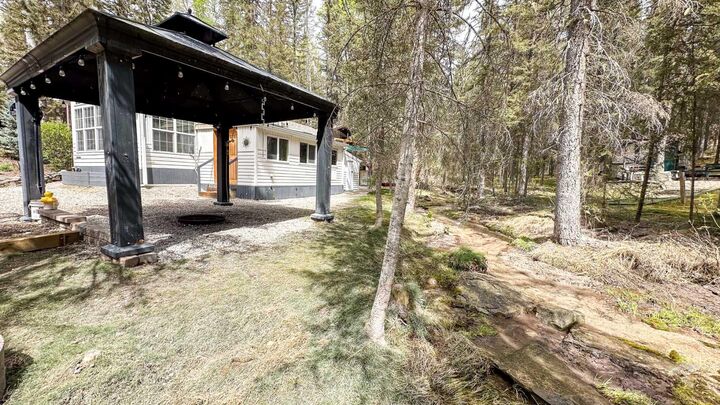 Property Photo: 5227 Township Road 320 24 AB T0M 1X0