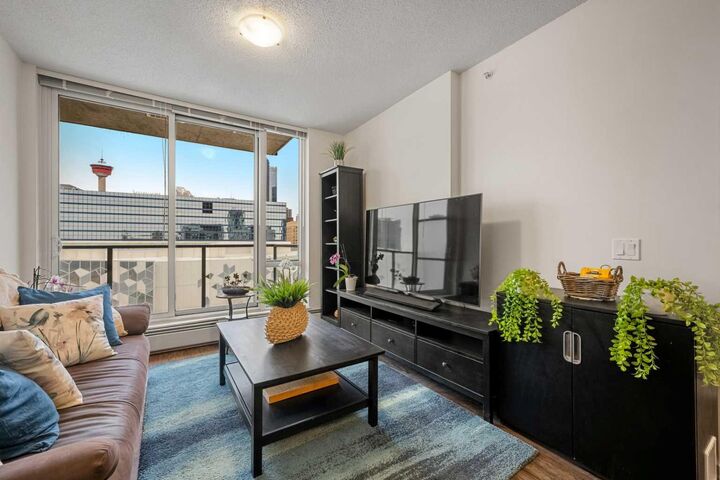 Photo de la propriété:  450 8 Avenue SE 1206  AB T2G 1T2 