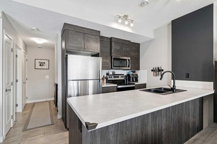 Property Photo:  250 Fireside View 1009  AB T4C 2M2 