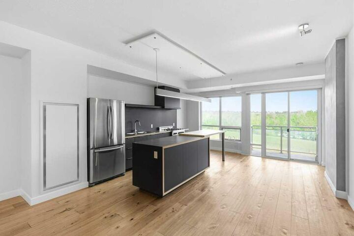 Property Photo:  63 Inglewood Park SE 421  AB T2G 1B7 