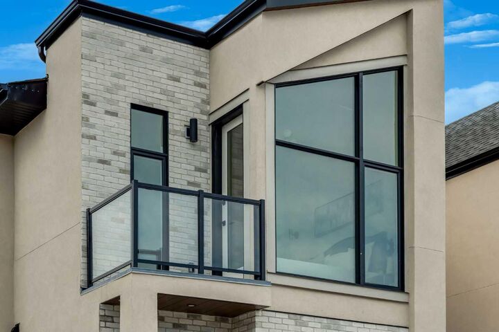 Property Photo: 631 28 Avenue NW AB T2M 2L2