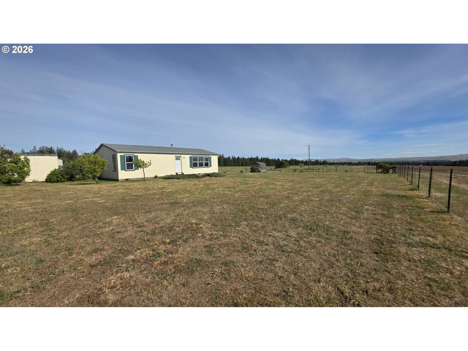 Property Photo:  4 Buena Vista Ct  WA 98620 
