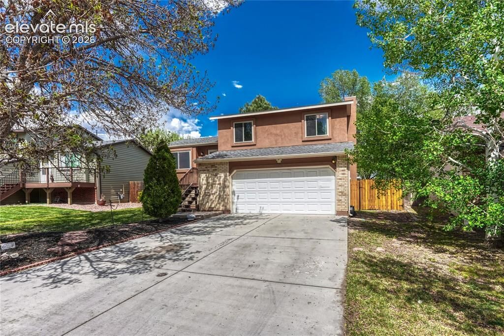 Property Photo:  2265 Bula Drive  CO 80915 