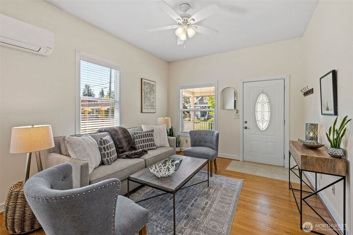 Property Photo:  3228  39th Avenue SW  WA 98116 