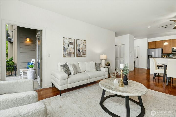 Property Photo:  150  102nd Avenue SE 105  WA 98004 