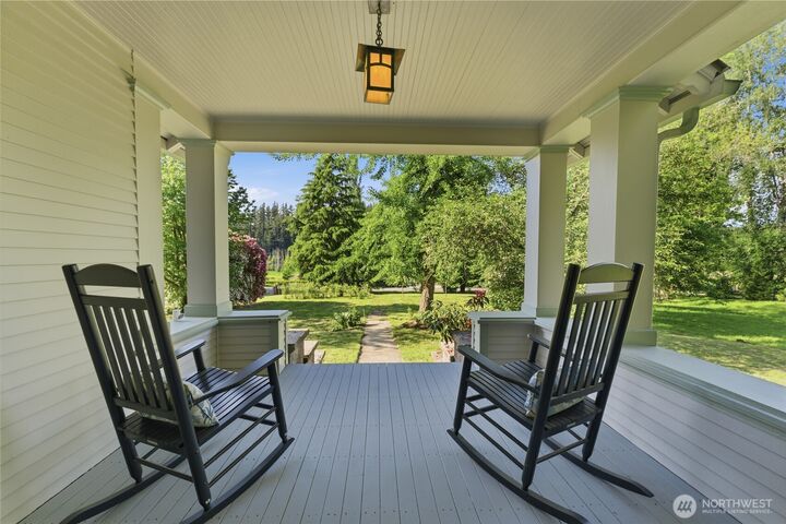 Property Photo: 20015 NE 50th Street WA 98053