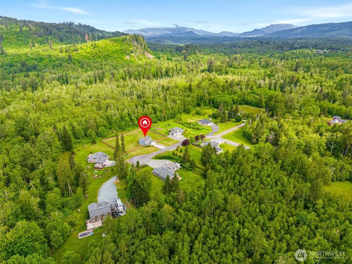 Property Photo:  22363  Summerleaf Lane  WA 98284 