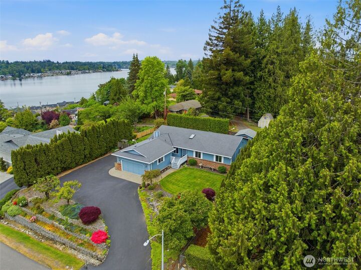 Property Photo:  11715  7th Place SE  WA 98258 