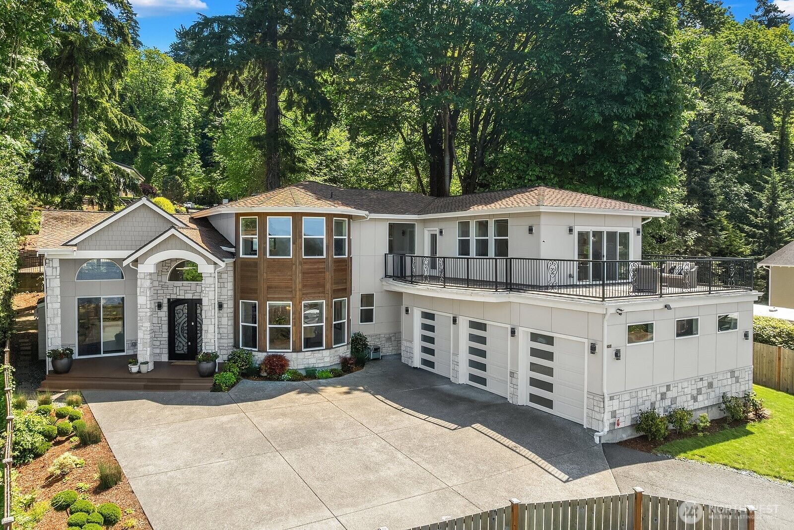 Property Photo: 28104 10th Avenue S WA 98198