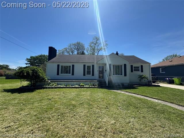 Property Photo: 28331 Seneca Street MI 48134