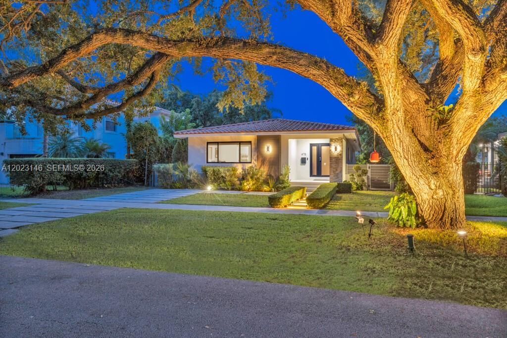 Property Photo: 475 NE 91st St FL 33138