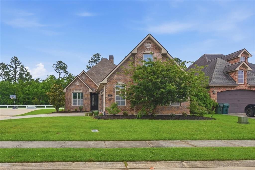 Property Photo:  5803 Willow Ridge Drive  LA 70605 