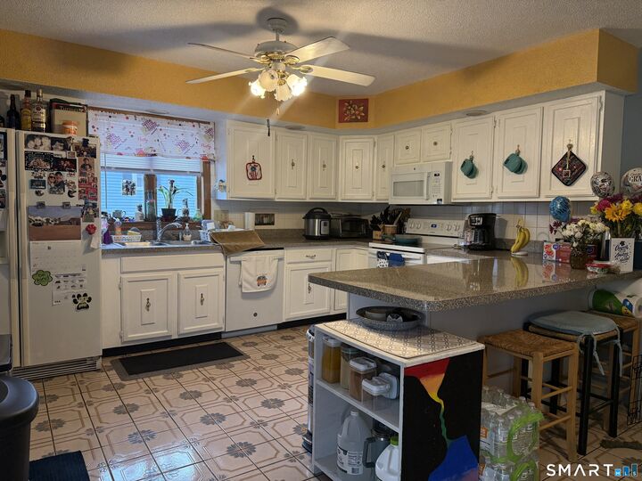 Property Photo:  43 Hoadley Street  CT 06770 