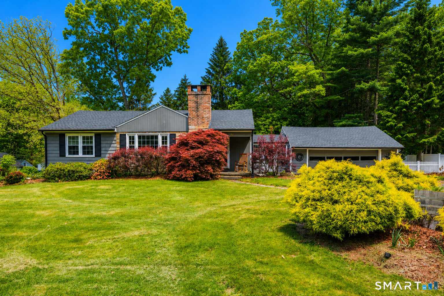 Property Photo:  13 Jackson Street  CT 06001 