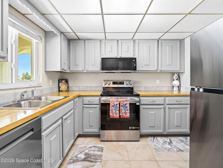 Property Photo:  201 Saint Lucie Lane  FL 32931 