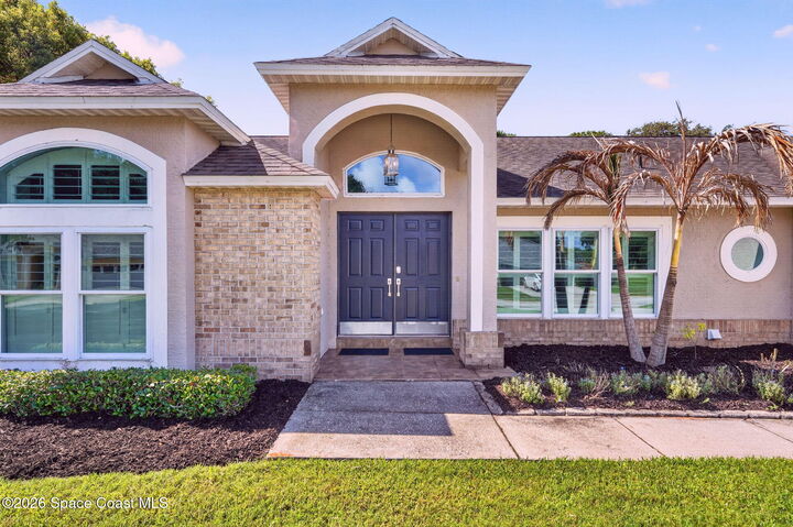 Property Photo: 733 Watermill Drive FL 32952