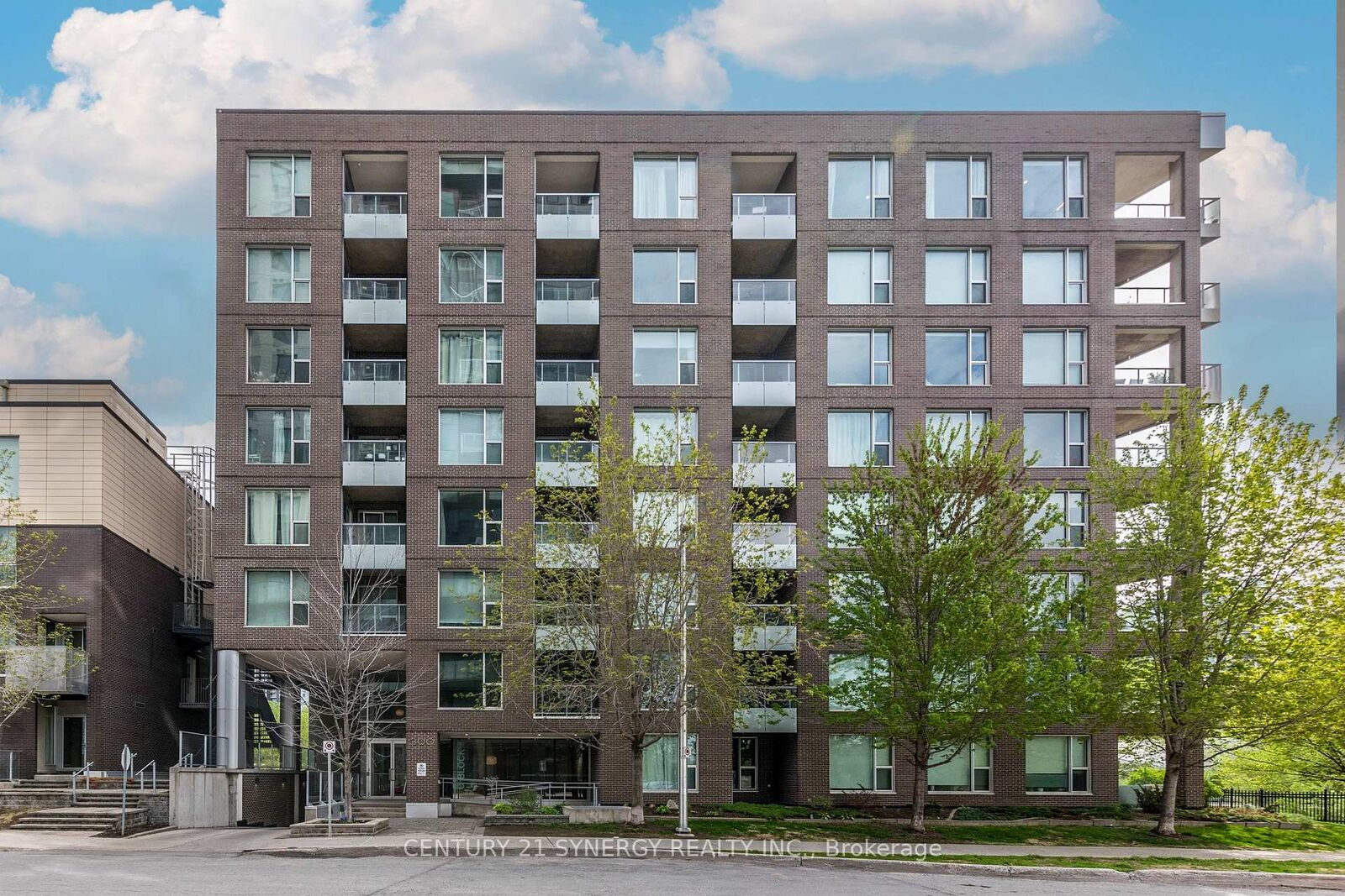 Property Photo: 300C Lett Street 702 ON K1R 0B8