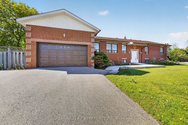 Property Photo:  909 Lebanon Drive  ON L9S 2B9 