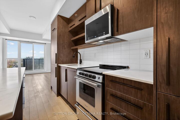Property Photo: 560 Rideau Street 509 ON K1N 0G3