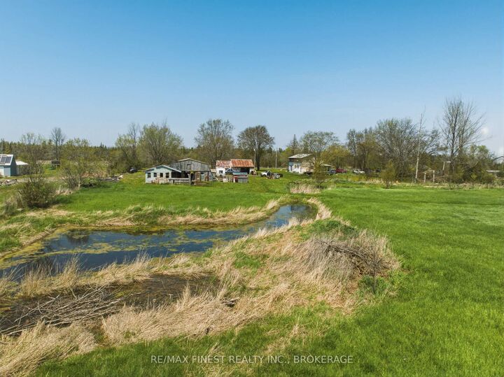 Property Photo: 602 Caton Road ON K0H 1G0
