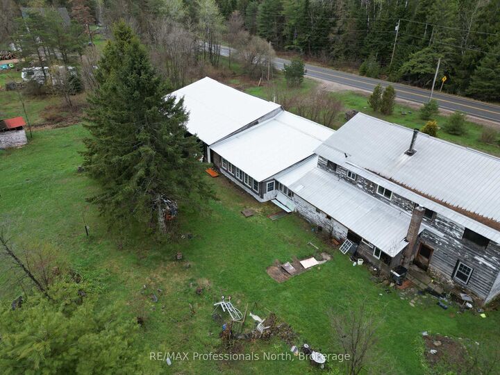 3044 Gelert Road — photo 1