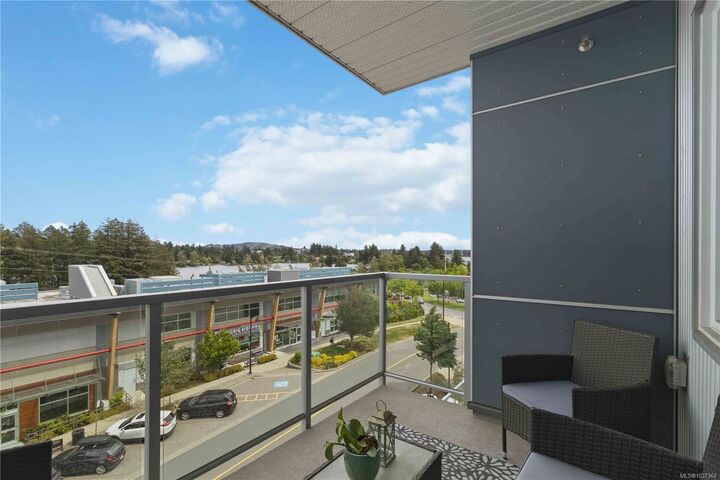 Property Photo:  1311 Lakepoint Way 408  BC V9B 0S2 