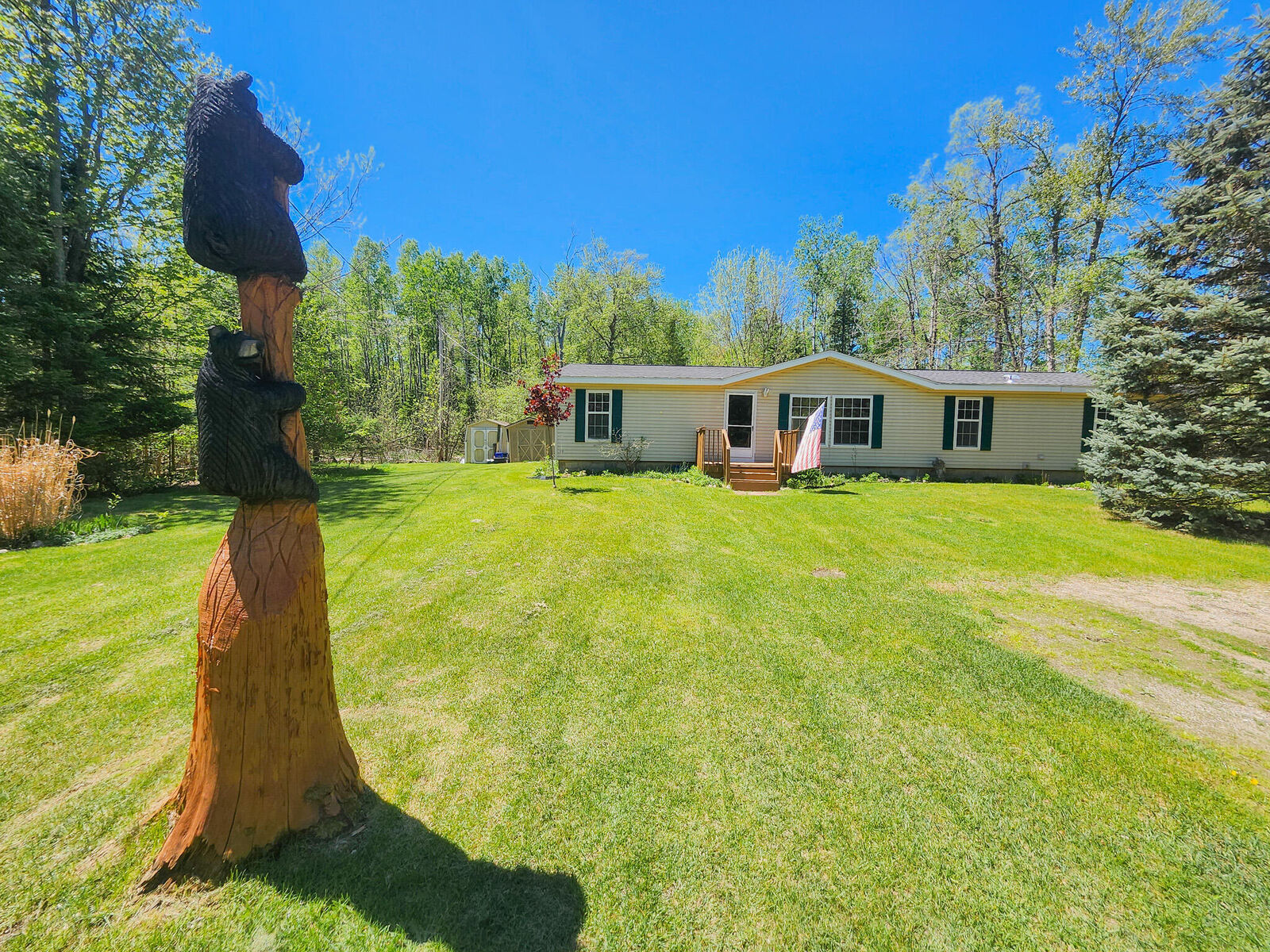Property Photo:  3215 N Townline Road  MI 48629 