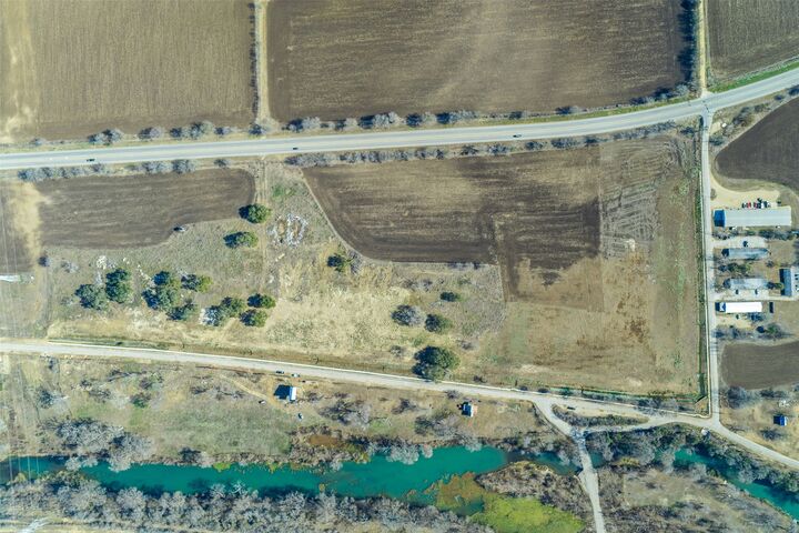Property Photo:  600 NW River Road  TX 78655 
