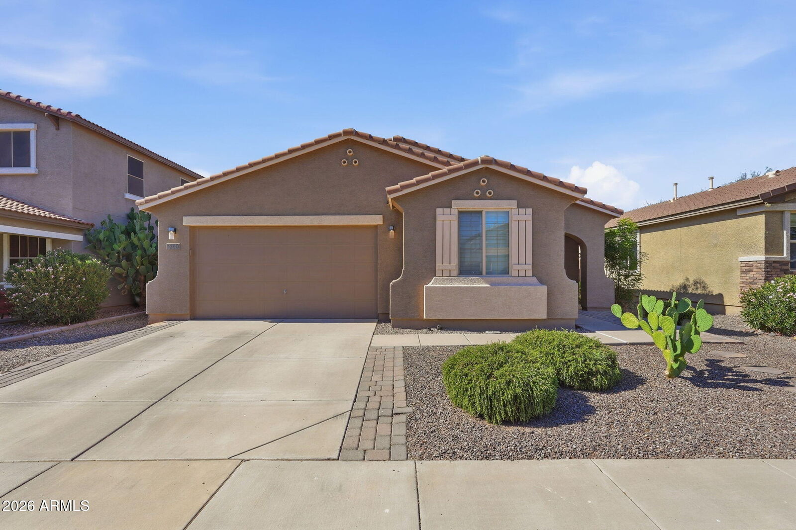 Property Photo:  1360 E Sugey Court  AZ 85143 