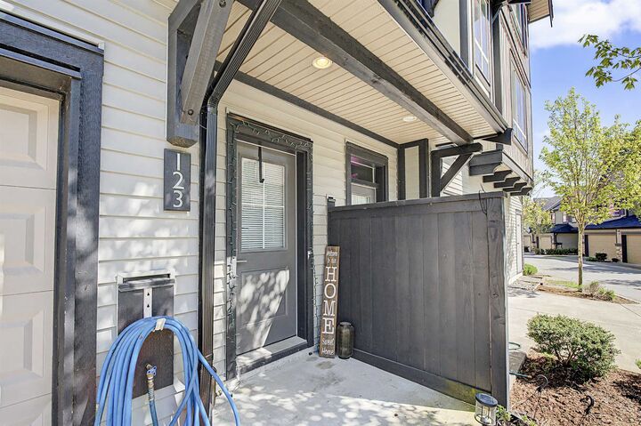 Property Photo:  30930 Westridge Place 123  BC V2T 0H6 