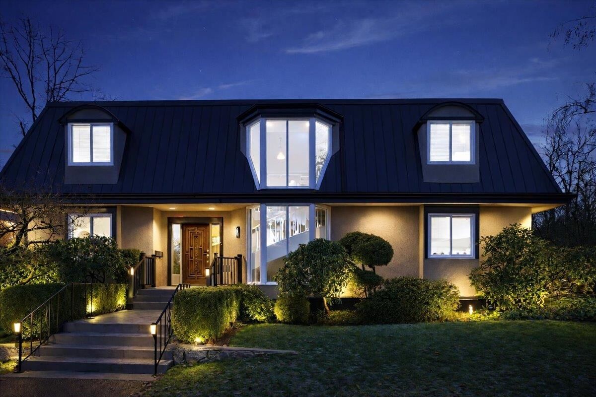 Property Photo:  488 Glenbrook Street  BC V3J 5J5 