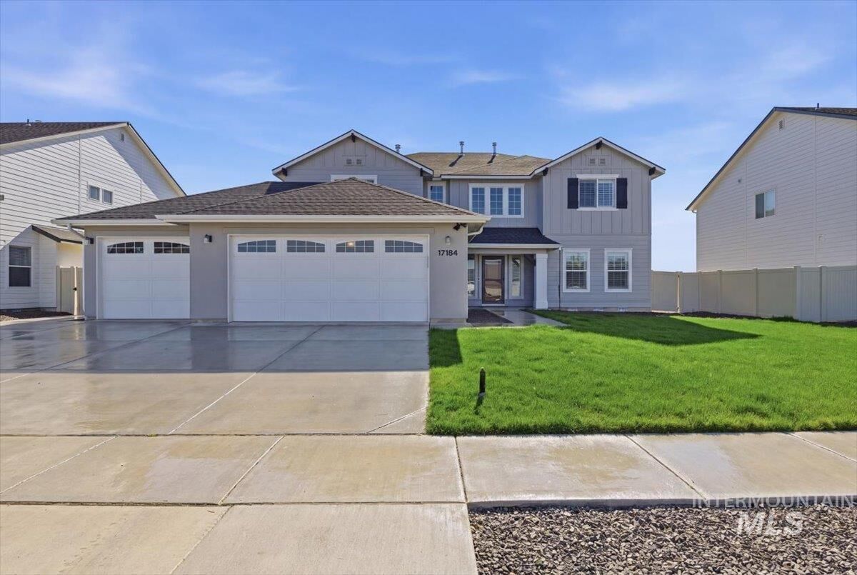 Property Photo: 17184 N Plumage Way ID 83687