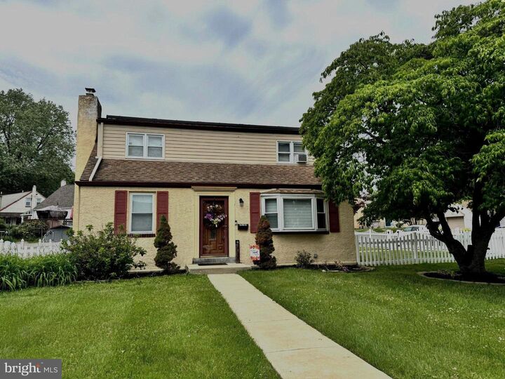 Property Photo:  718 Pearl Avenue  PA 19070 
