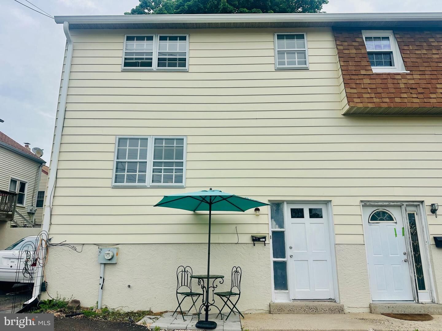 Property Photo:  112 Byberry Road 2-C  PA 19040 