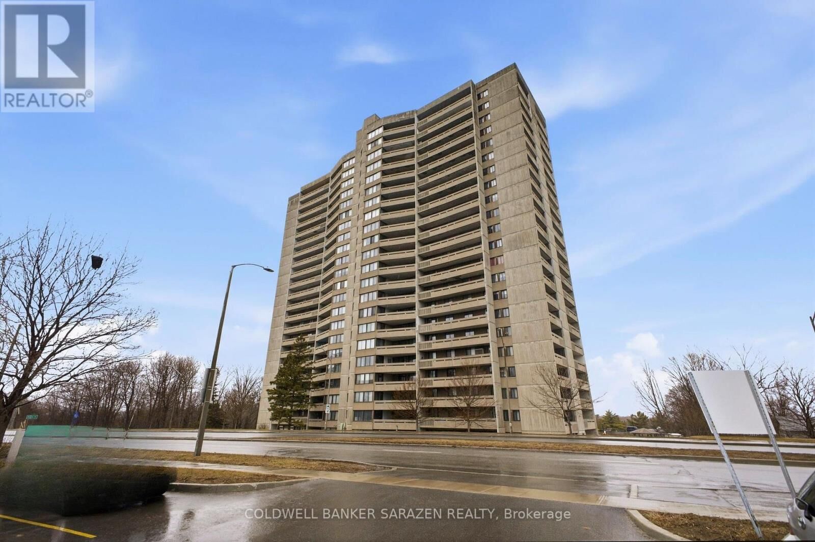 Property Photo: 415 Greenview Avenue 2102 ON K2B 8G5